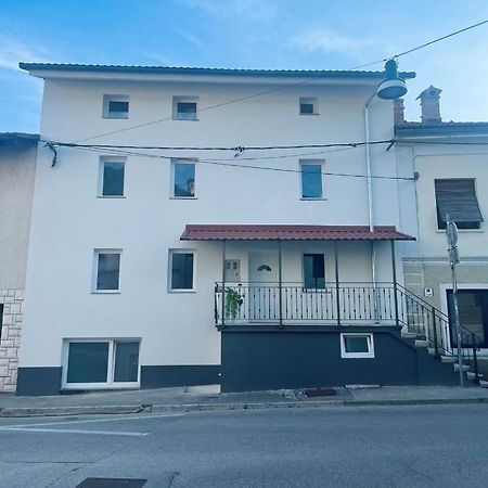 トールミンVanadium Houseアパートメント エクステリア 写真